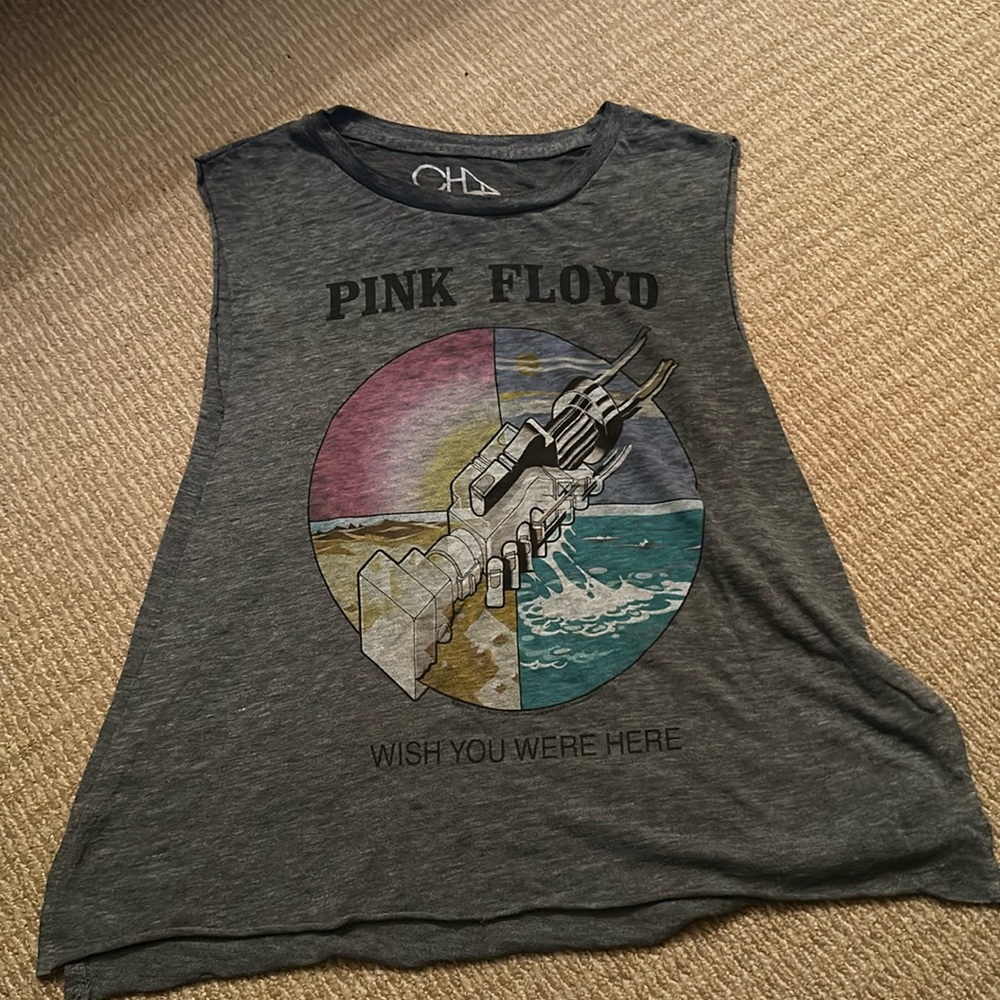 Chaser grey muscle tee with large armholes and Pink Floyd print on front